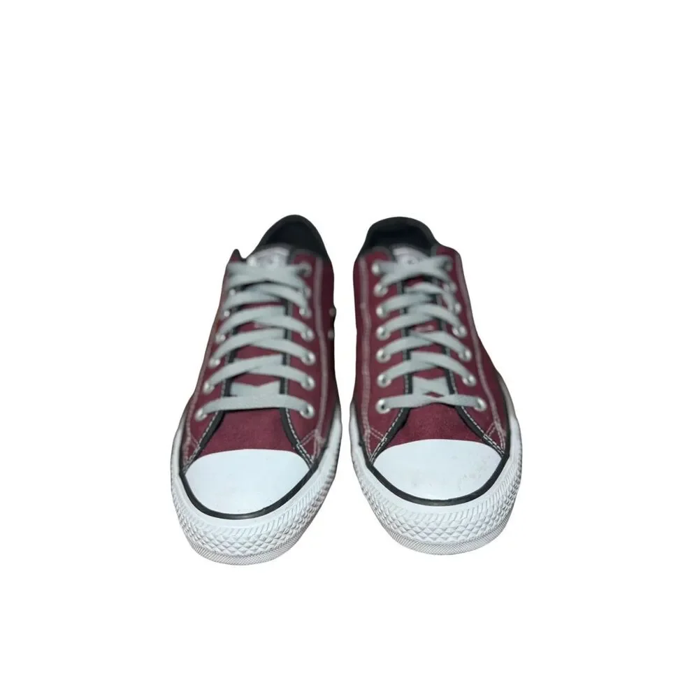 Classic Low-Top Canvas Sneaker - Burgundy size 11 Men’s